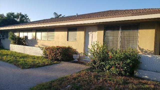 Foto principal - 601 E McNab Rd