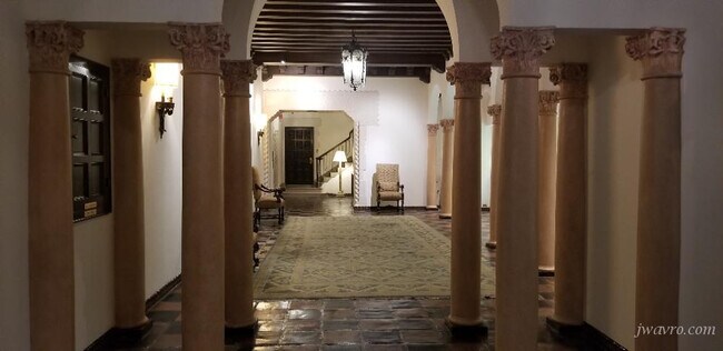 Foto del edificio - 850 Powell St