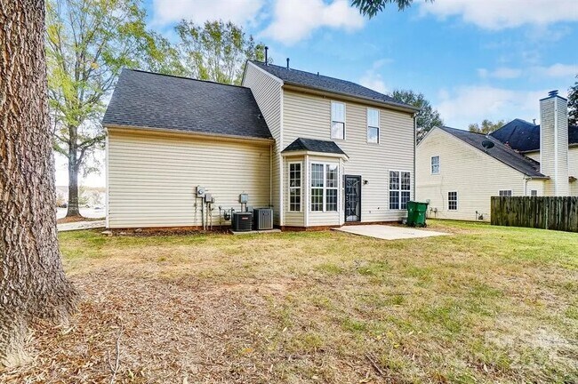 Building Photo - 9839 Brawley Ln
