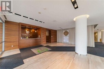 Building Photo - 66 Forest Manor Rd