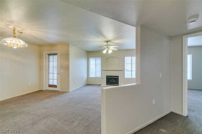 Building Photo - 4555 E Sahara Ave