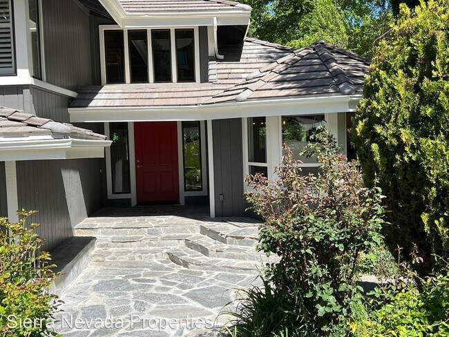 Foto del edificio - 4 br, 3.5 bath House - 2720 Lake Ridge Sho...