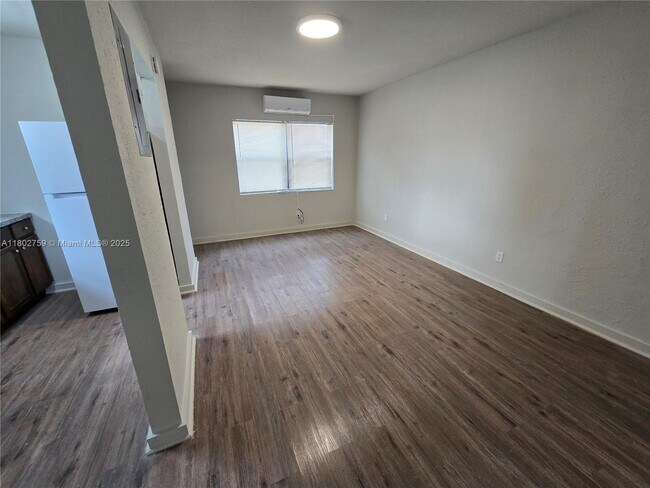 Foto del edificio - 318 N 11th St