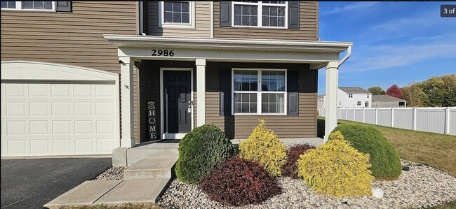 Building Photo - Spacious 4BR House in Yorkville