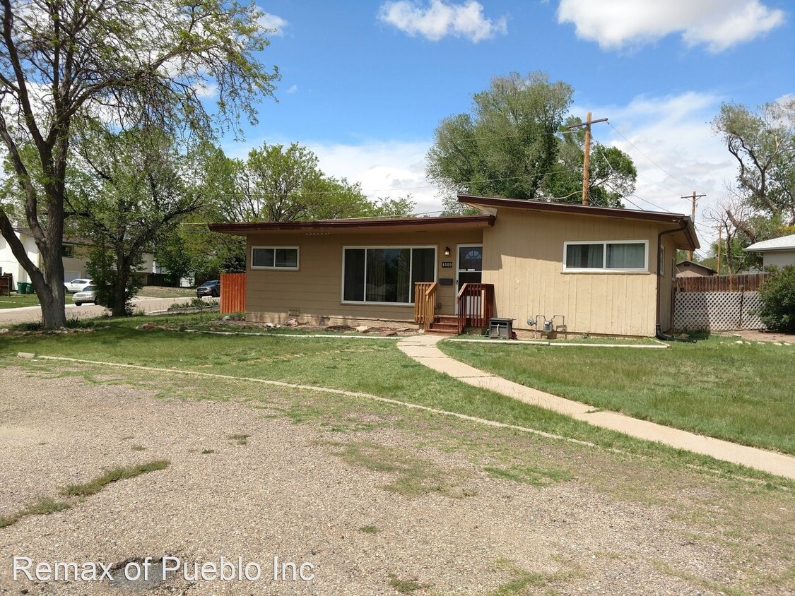 3 br, 1.5 bath House 1809 W 32ND House for Rent in Pueblo, CO