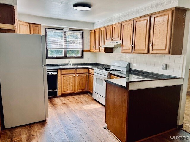 Foto del edificio - 199 Fairgreen Dr