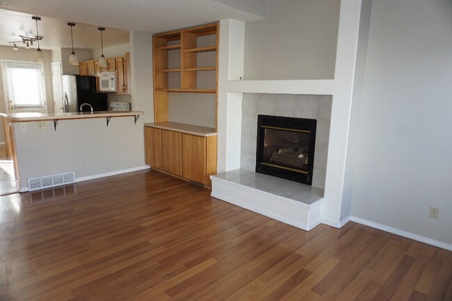 Building Photo - 5770 Pamlico Dr