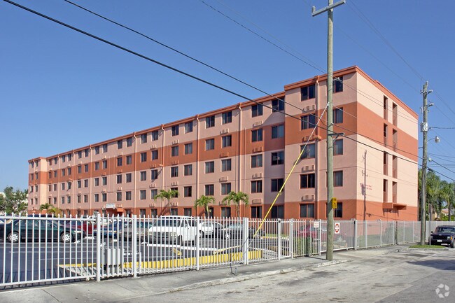 Las Palmas Plaza I Apartments Miami Fl Building Photo Las Palmas Plaza I