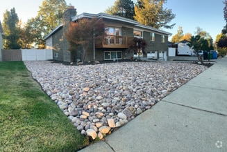 Building Photo - 7986 Erique Way