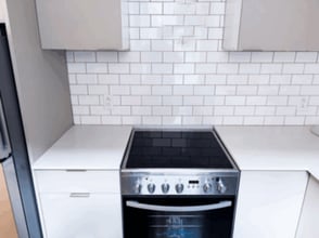 Building Photo - 2070 Rue Chomedey