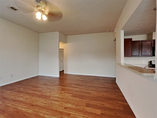 Building Photo - 3947 Hawthorn Glen Ct