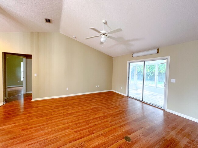 Foto del edificio - 8414 SW 66th Ln