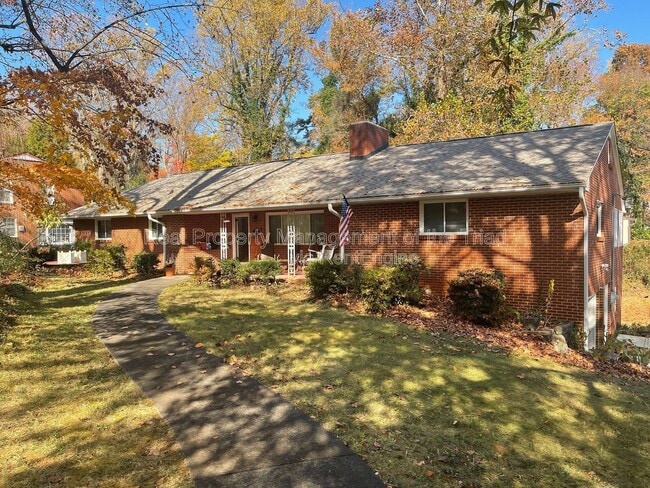 Photo - 1901 Angelo St House