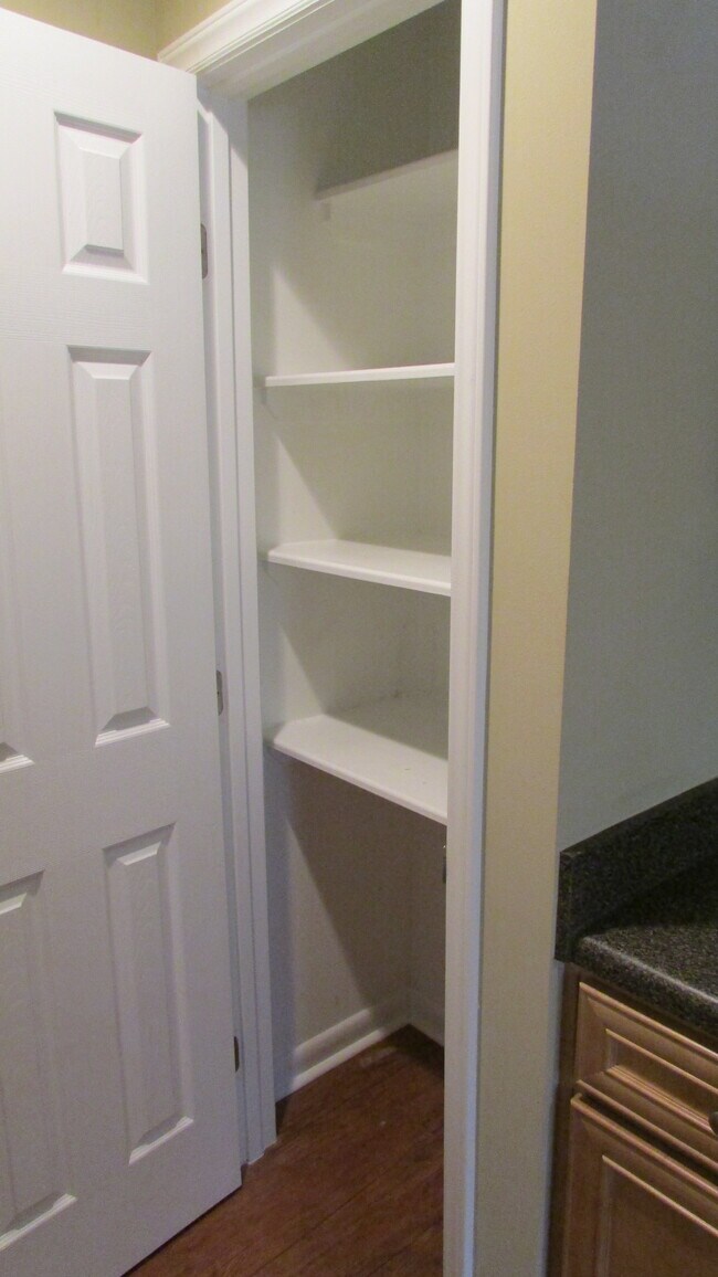 Pantry - 1422 Scales St