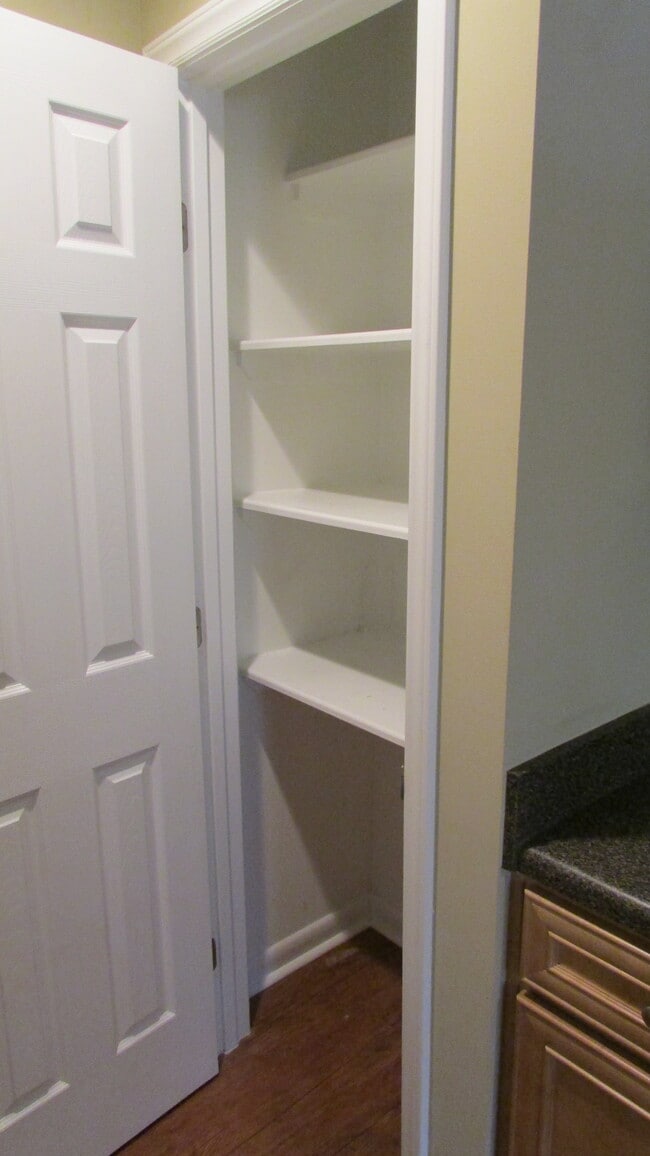 Pantry - 1422 Scales St