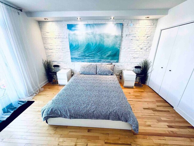 Photo du bâtiment - 4850 Rue Sainte-Catherine E