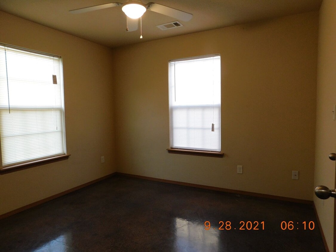 Building Photo - 1801A N N St