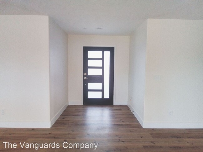 Building Photo - 4 br, 3 bath House - 16055 Tokay St.