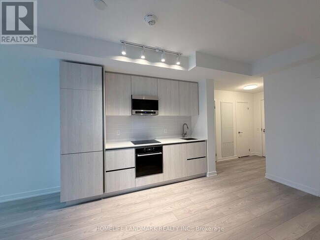 Building Photo - 110 Broadway Ave