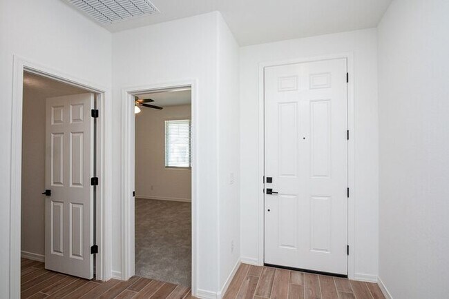 Building Photo - Laveen Home Up For RENT! 4BD 2.5 BA