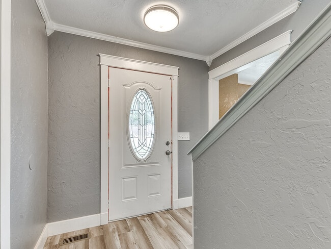 Photo - 7704 Brookside Dr House