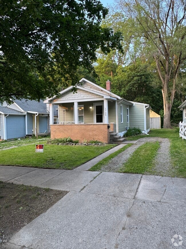 Building Photo - 1706 Indiana Ave