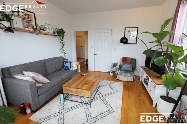 Foto del edificio - 164 Strathmore Rd