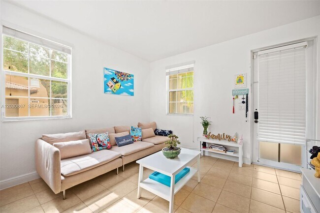Foto del edificio - 14661 SW 9th St