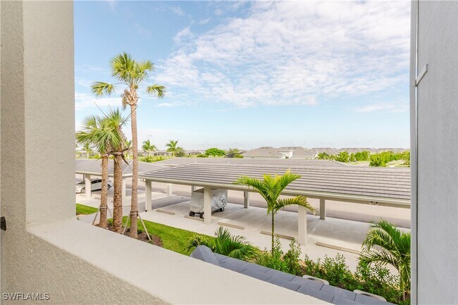 Foto del edificio - 5555 Double Eagle Cir