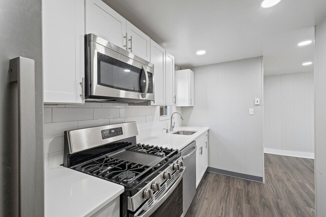 Building Photo - 3900 Howley St