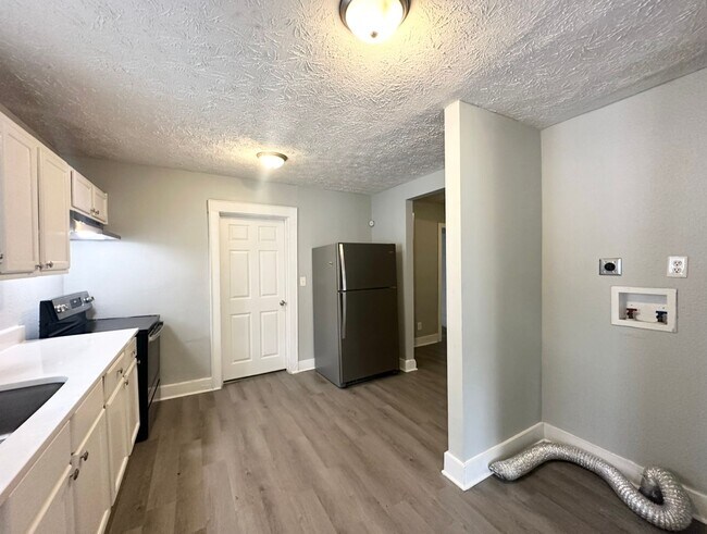 Foto del edificio - 1523 N Tacoma Ave