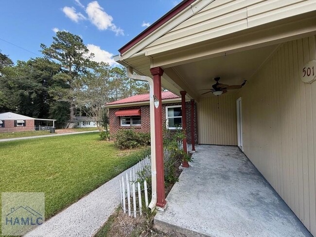 Building Photo - 501 Patton Rd