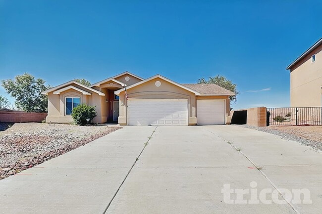Building Photo - 129 Redwood Pl SW