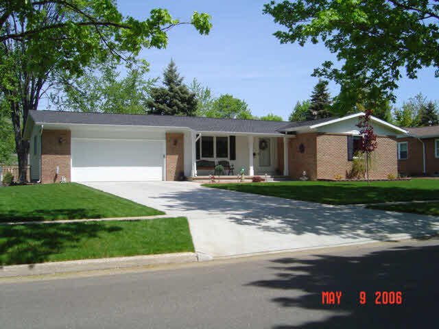 Foto principal - 307 Hollybrook Dr