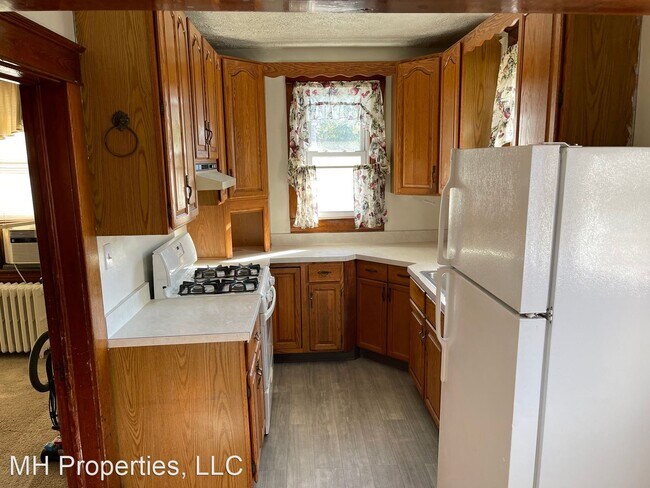 Foto del edificio - 5 br, 3 bath House - 9 2nd Ave S