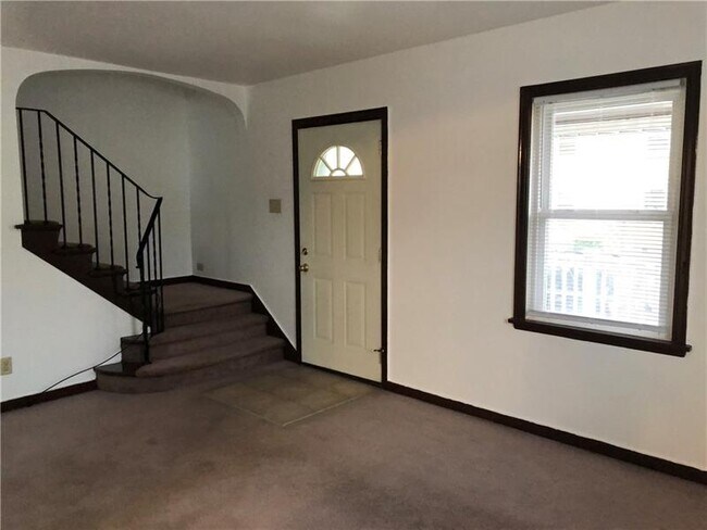 Foto del edificio - 213 2nd St