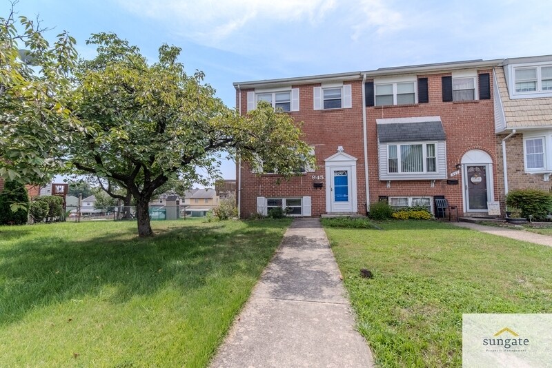Foto principal - 945 Stormont Cir