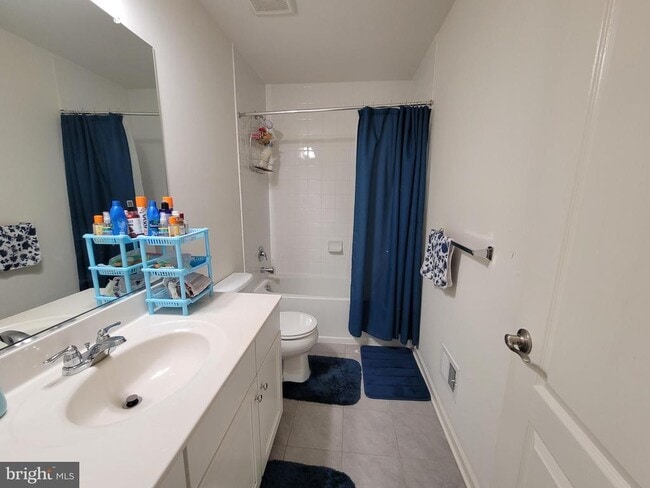 Building Photo - 7761 Dagny Wy