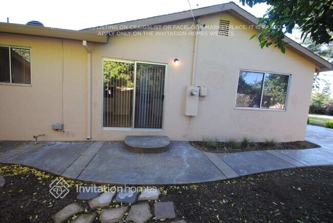 Foto del edificio - 6900 Pin Oak Ct