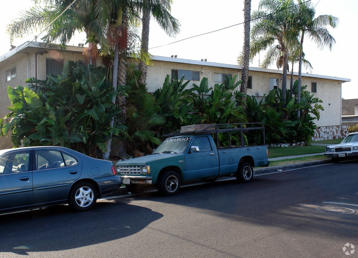 Primary Photo - 12726 Truro Ave