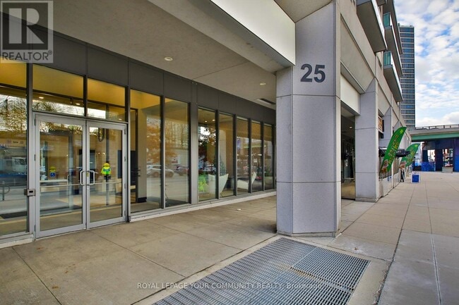 Building Photo - 25 Lower Simcoe St