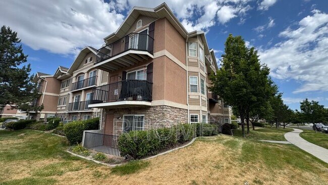 Foto del edificio - 1617 W Treille Ct