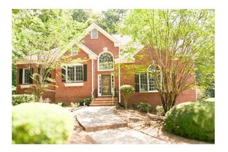 Building Photo - 3885 Waterford Dr