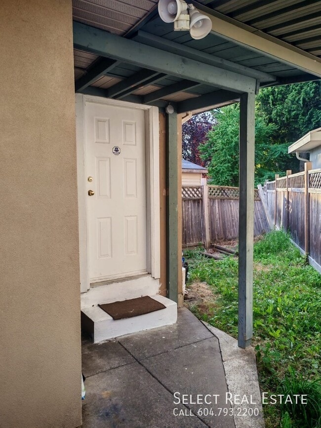 Building Photo - 7965-155A 155a St