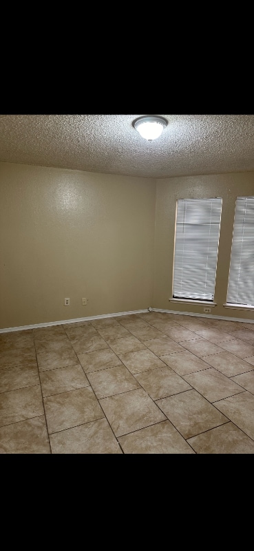 Foto del edificio - 1614 Pecan Chase Cir