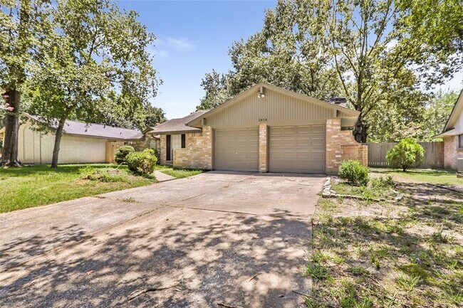 Building Photo - 2414 Chanay Ln