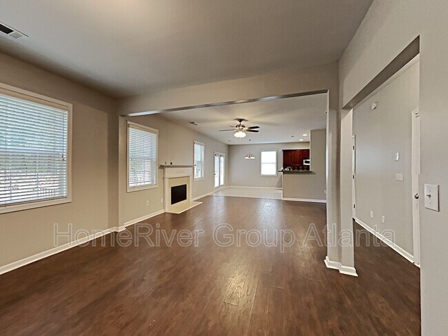Foto del edificio - 2184 Longmont Dr