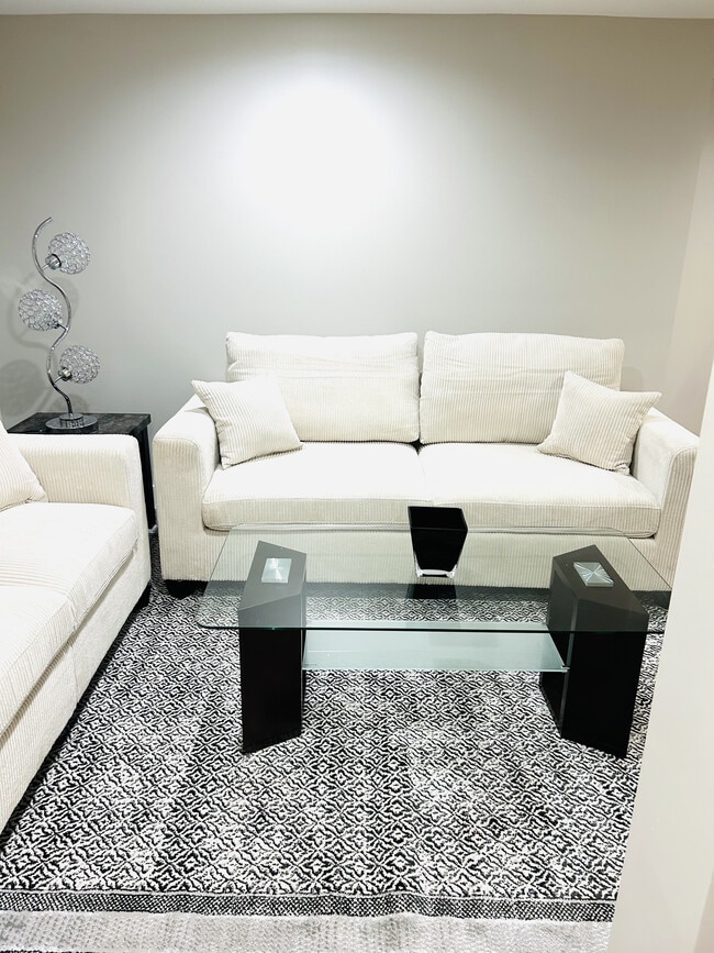 Photo - 1516 Hamilton St NW Apartment