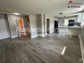 Building Photo - 5426 N 41st St