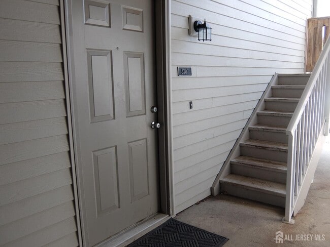 Building Photo - 5307 Ravens Crest Dr